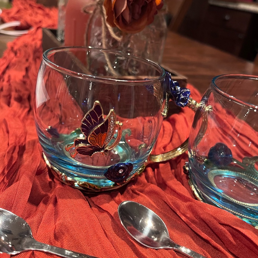 ARC of France Glass Tea Set with Butterfly Design Set of 2 - Picture 9 of 13